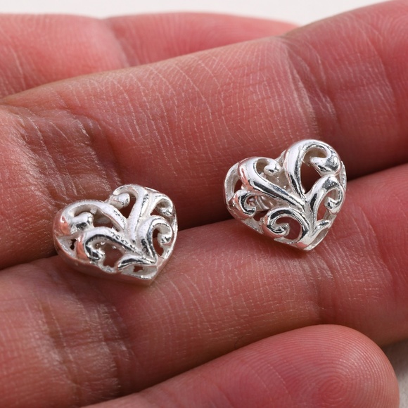 Sterling 925 Silver Heart Stud Earrings - Picture 4 of 4